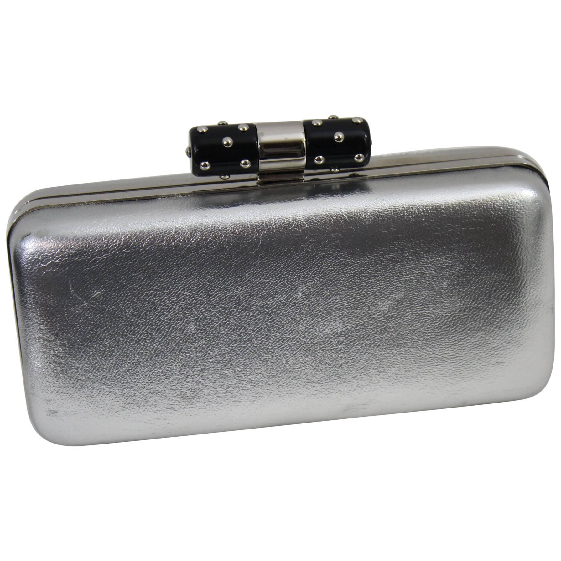 Nice Yves Saint Laurent Silver Evening Clutch For Sale
