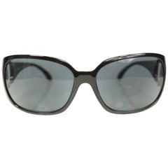 Vintage Chanel Black Frame "CC" Logo Sunglasses