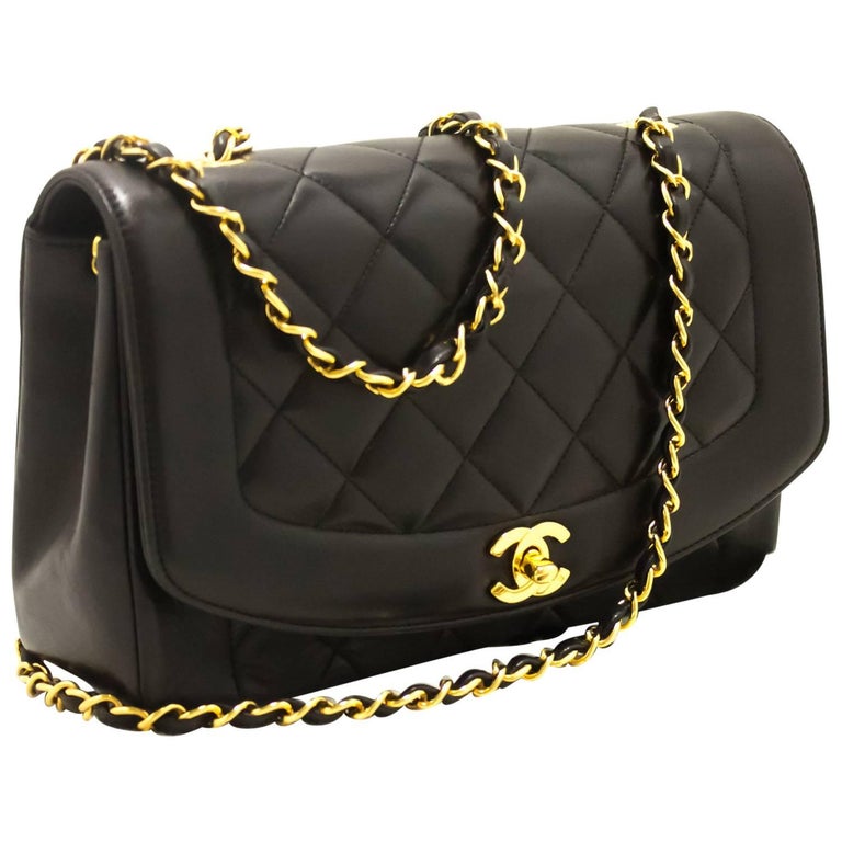 CHANEL Chain Shoulder Bag Crossbody Black Quilted Flap Lambskin For Sale at 1stdibs
