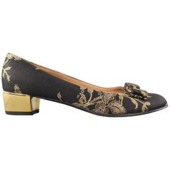 SALVATORE FERRAGAMO Size 9 Black & Gold Silk Lace Metallic Heel Bow Pumps