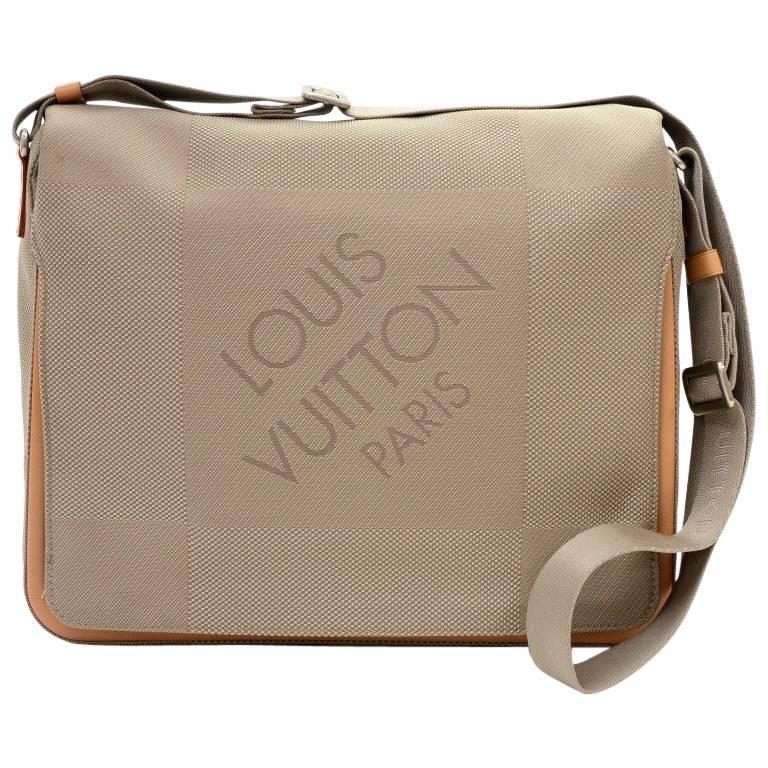 Louis Vuitton Messager Gray Damier Geant Canvas Messenger Laptop Bag 