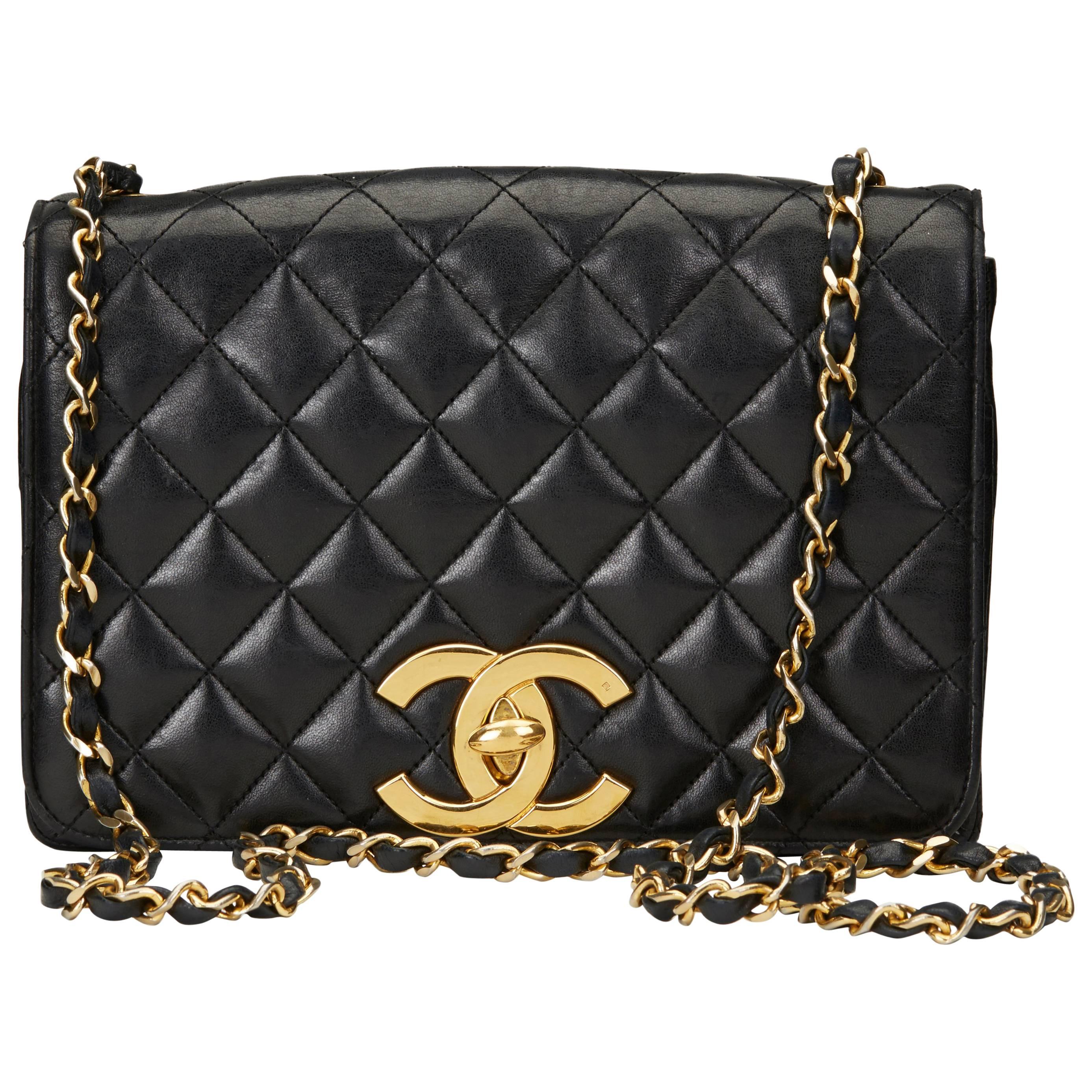 Chanel 1980s Black Quilted Lambskin Vintage Medium Classic Double Flap Bag  at 1stDibs