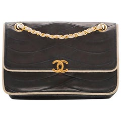 Chanel Navy Leather Bag 2