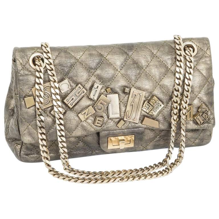 Limited Serie CHANEL Double Flap Bag in Bronze Quilted Leather