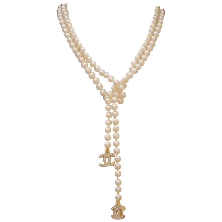 2007V Chanel Pearl Lariat Necklace w/Two Crystal Encrusted CC Logo