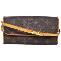 Louis Vuitton Monogram Twin Pochette PM Crossbody Bag 3