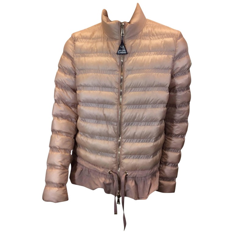 Moncler Pink Anemone Flounce Puffer Jacket For Sale at 1stDibs | moncler  anemone