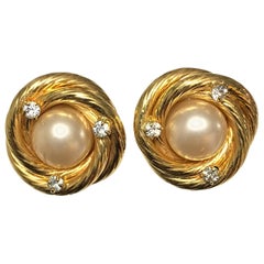 Chanel gold twist with pearl and diamante clip earrings 1995 A