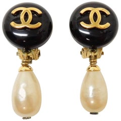 Chanel Classic Faux Pearl with Gold Toned "CC" Clip On Earrings 1