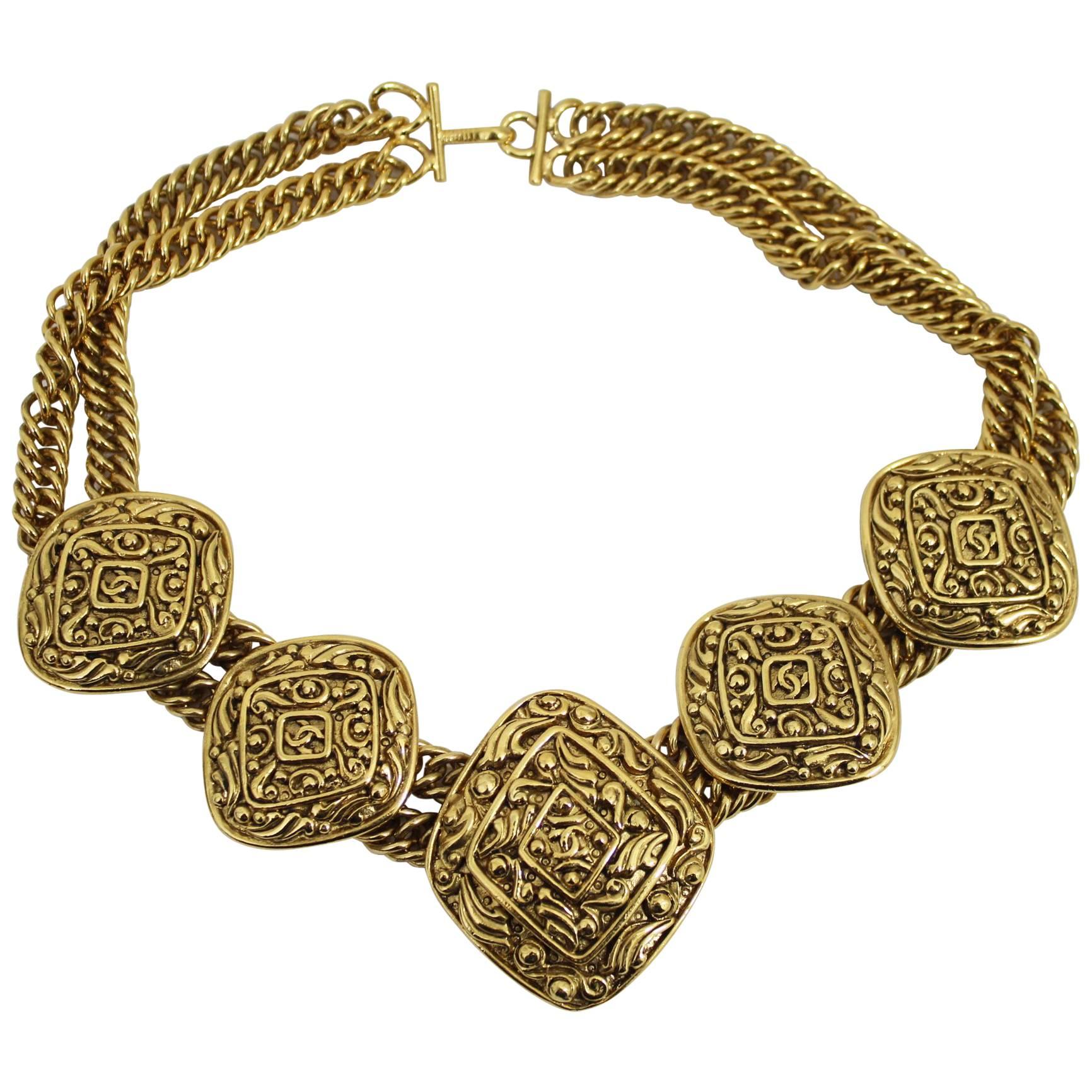 Gorgeous Collector  Vintage Chanel Goold Plated Necklace.  For Sale