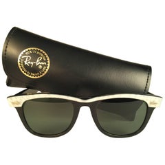 New Ray Ban The Wayfarer White / Black B&L G15 Grey Lenses USA 80's Sunglasses