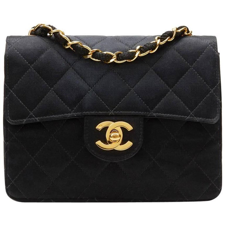 CHANEL Pre-Owned 2003 Diamond-Quilted Mini Shoulder Bag - Black