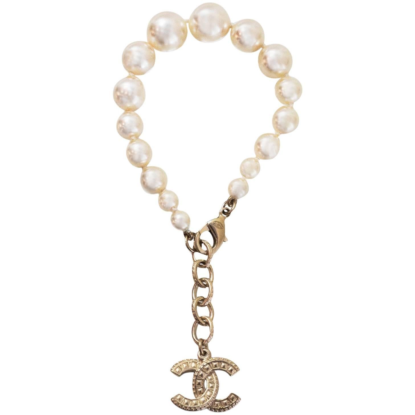 Chanel Graduated Pearl & Crystal CC Pendant Bracelet