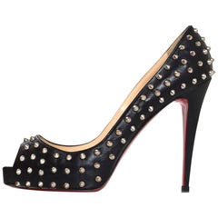 Christian Louboutin Schwarze Very Prive 120mm Pumps mit Nieten Gr. 42