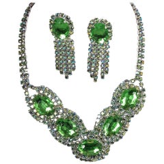 Vintage One of Kind Green Czech Glass Necklace and Earrings 10
