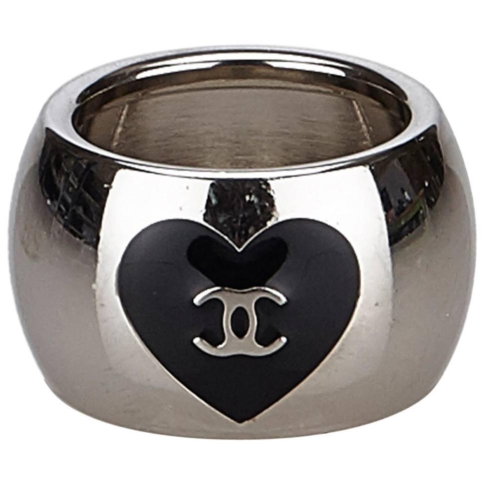 Chanel Silver Toned Black "CC" Heart Ring
