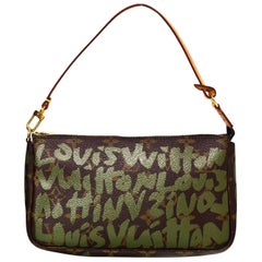 Vintage 2001 Louis Vuitton x Stephen Sprouse Monogram Graffiti Pochette For  Sale at 1stDibs