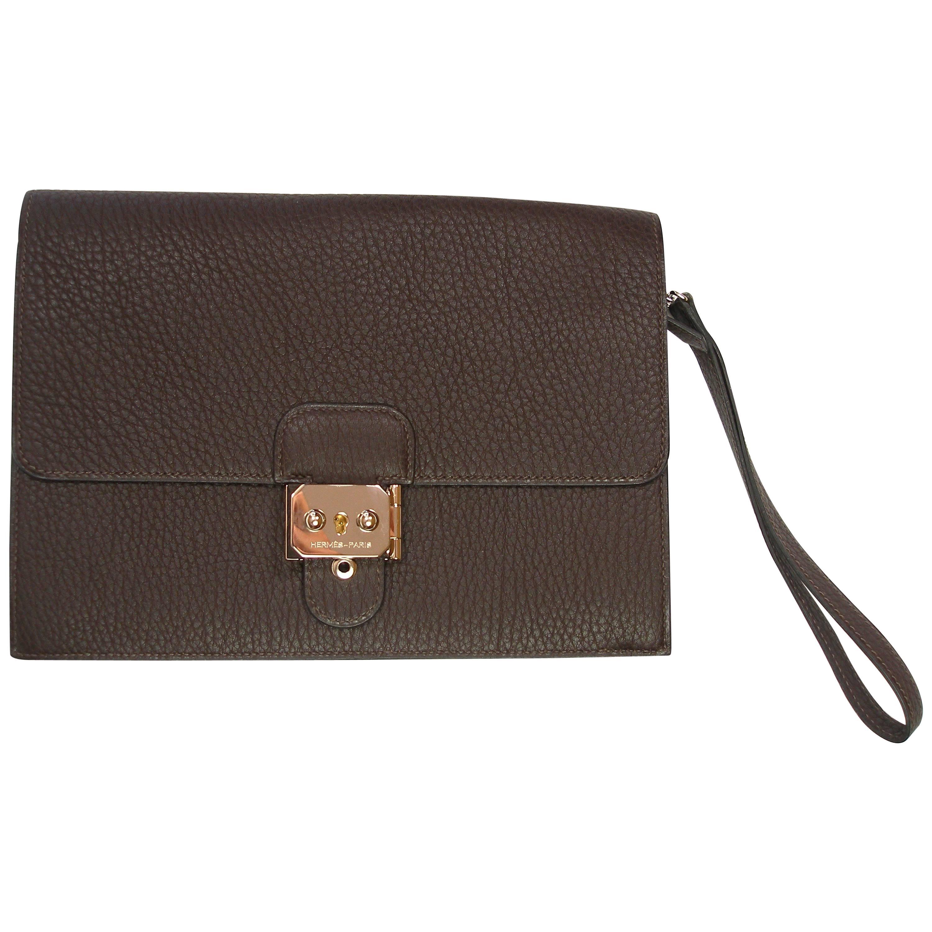 RARE Hermès Jet clutch Fjord Leather Brown and Palladium Hardware  / BRAND NEW  For Sale