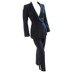 Chic Thierry Mugler Structured Jacket & Pant Suit Navy Pinstripe Wool Sz 38 7