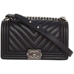 Chanel '16 Black Chevron Quilted Lambskin Leather Old Medium Boy Bag 10