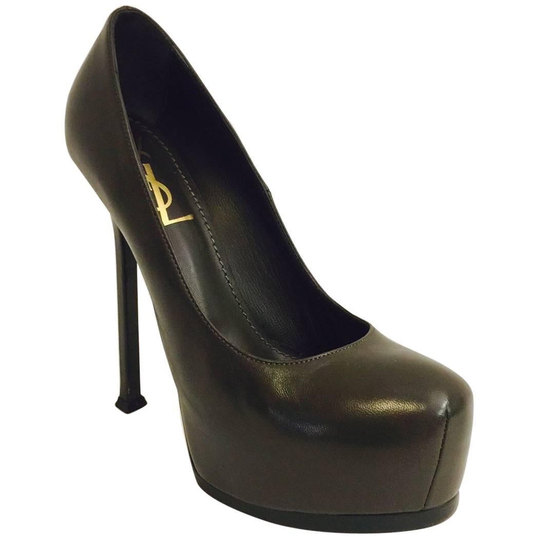 Yves Saint Laurent Olive Leather High Heel Pumps With Covered Platforms For Sale