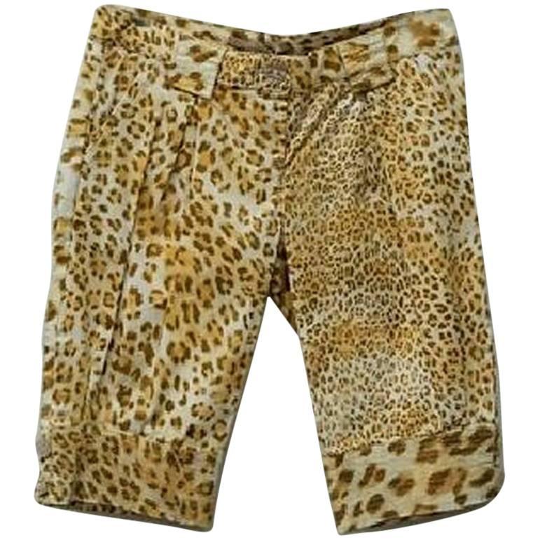 Roberto Cavalli Class Casual Capri Shorts - Size: 8 (M, 29, 30) For Sale