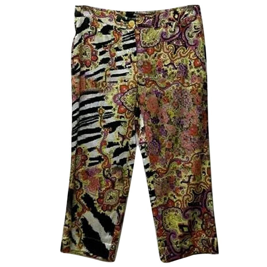 Roberto Cavalli Class Casual Multicolor Capris - Size: 6 (S, 28) For Sale