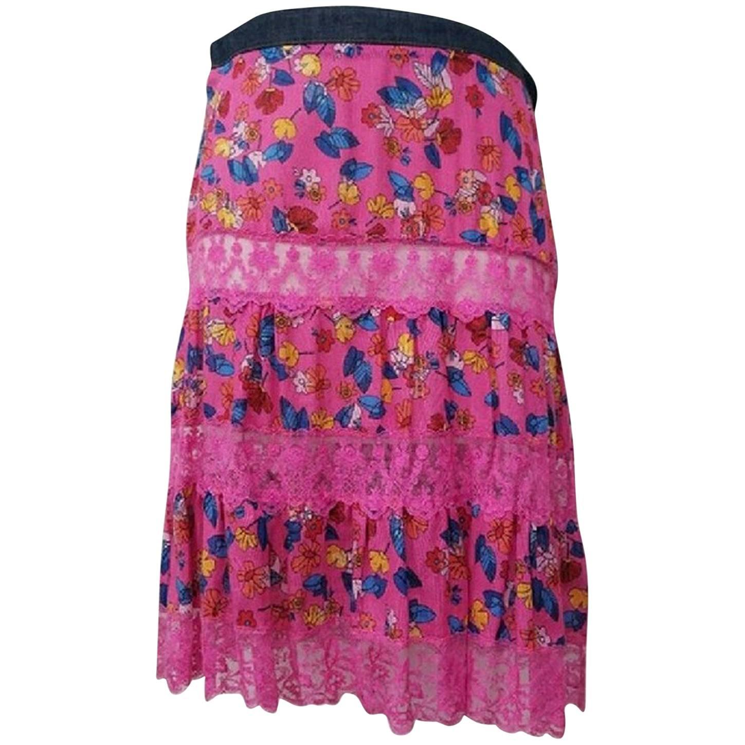Dolce&Gabbana Lace Skirt - Size: 10 (M, 31)