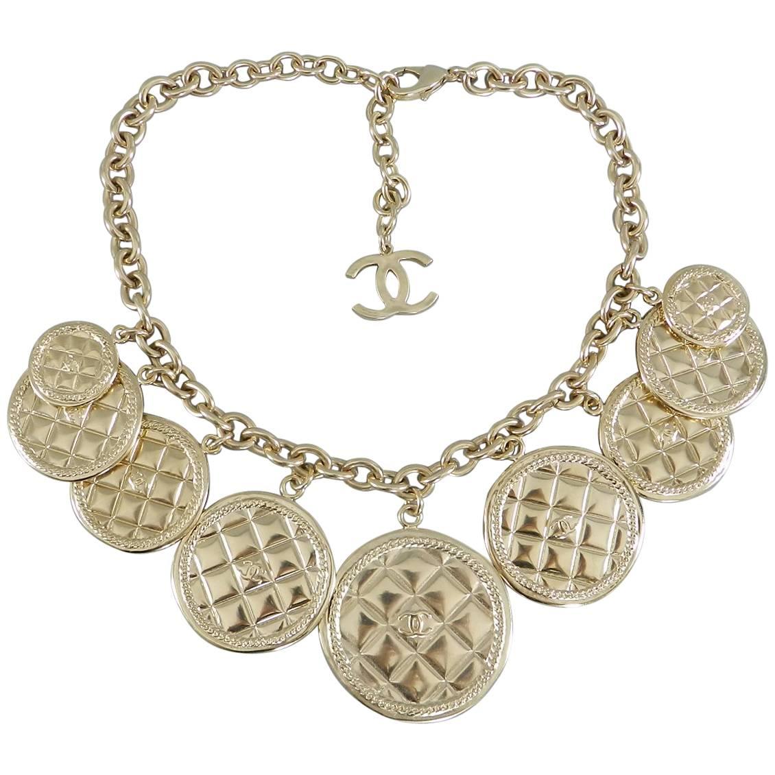 Chanel 2015 fall 15k Runway Gold Coin Necklace