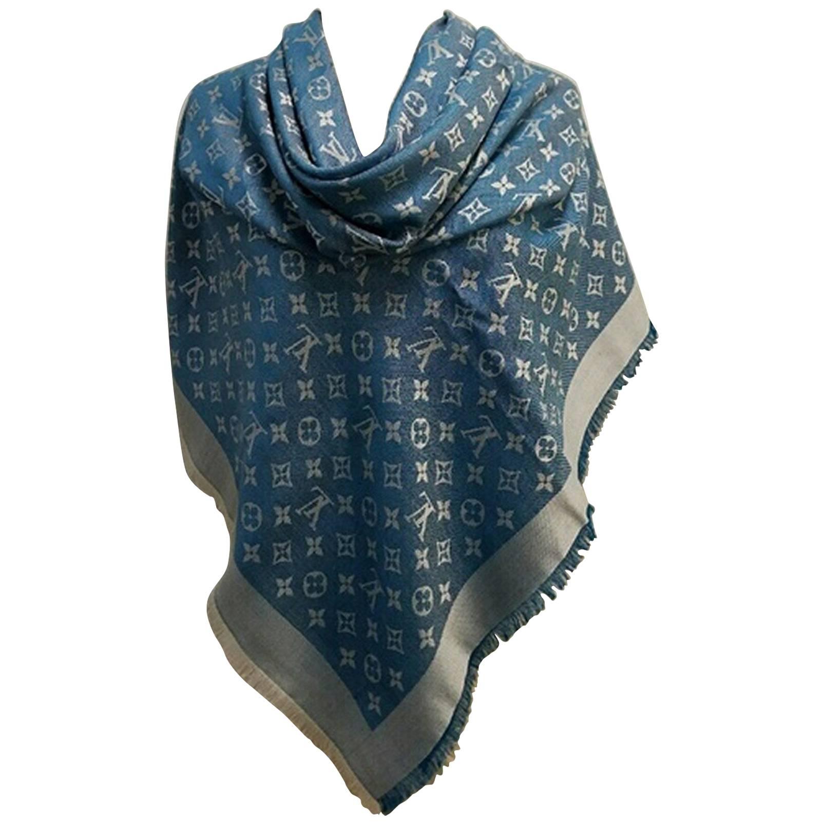 Louis Vuitton Denim Gradient Shawl Wool Shawl w/ Tags - Blue Scarves and  Shawls, Accessories - LOU665096