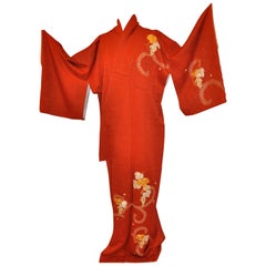 Kimono giapponese in seta floreale arancione bruciato "Foglie e uva".