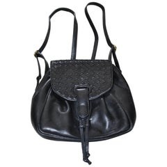 Mini sac à dos en cuir Intrecciato noir vintage de Bottega Veneta