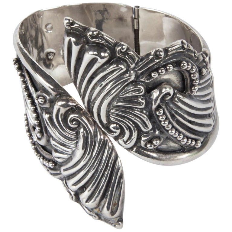 Repousse Clamper Sterling Silver Cuff Bracelet Taxco Mexico Circa 1940s