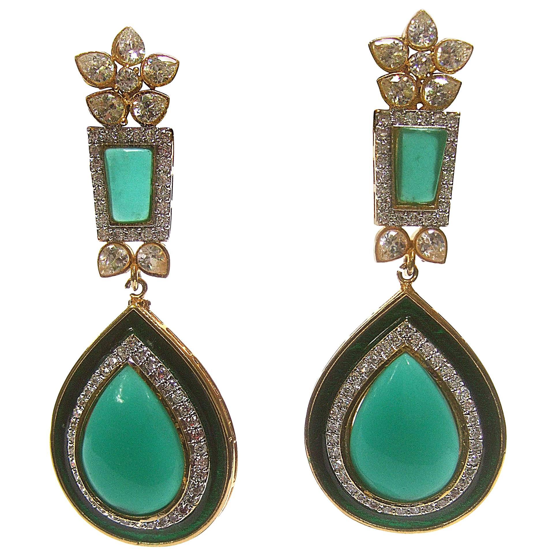 Exquisite Emerald Green Poured Glass Tear Drop Crystal Earrings 