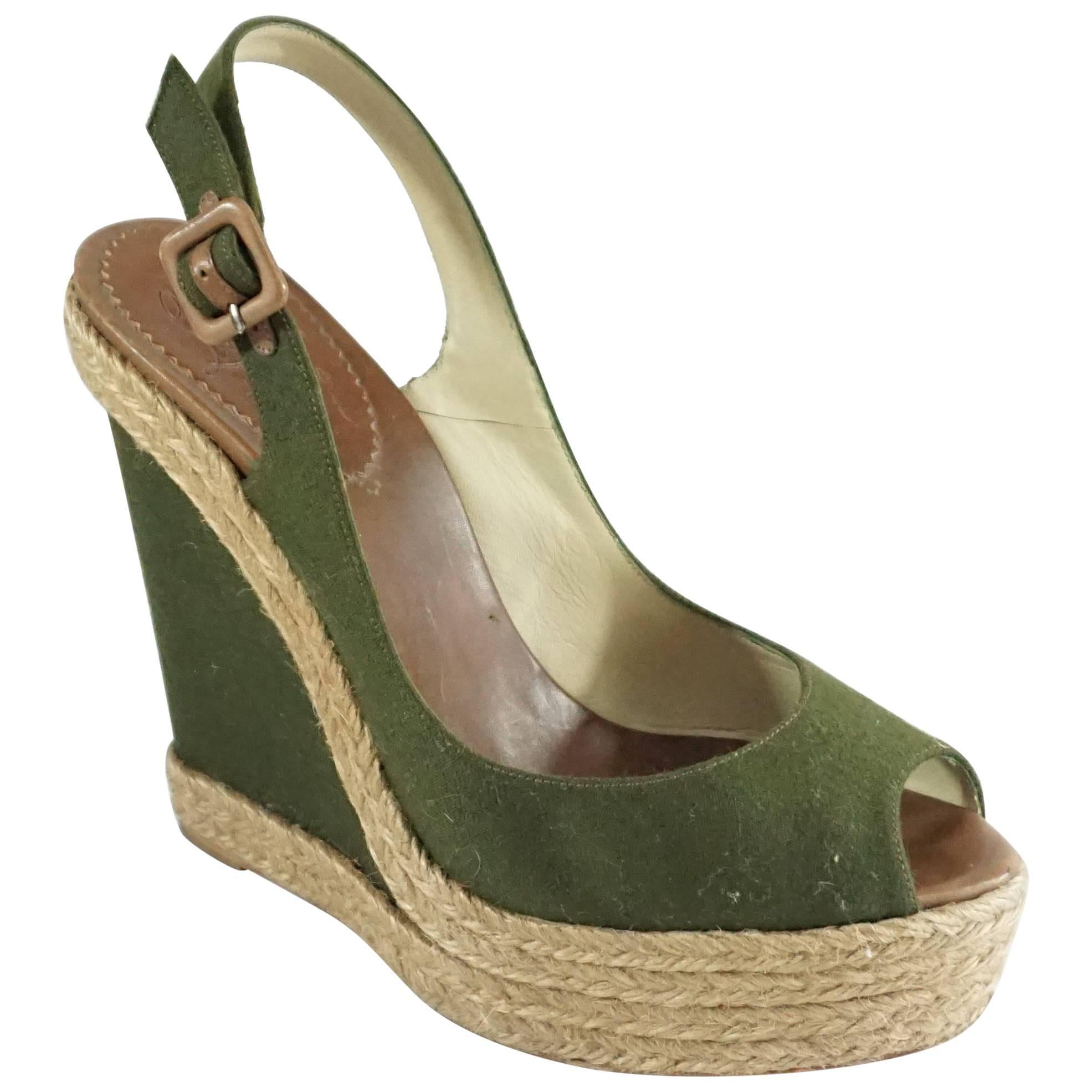Christian Louboutin Green Flannel and Straw Wedges - 41 For Sale