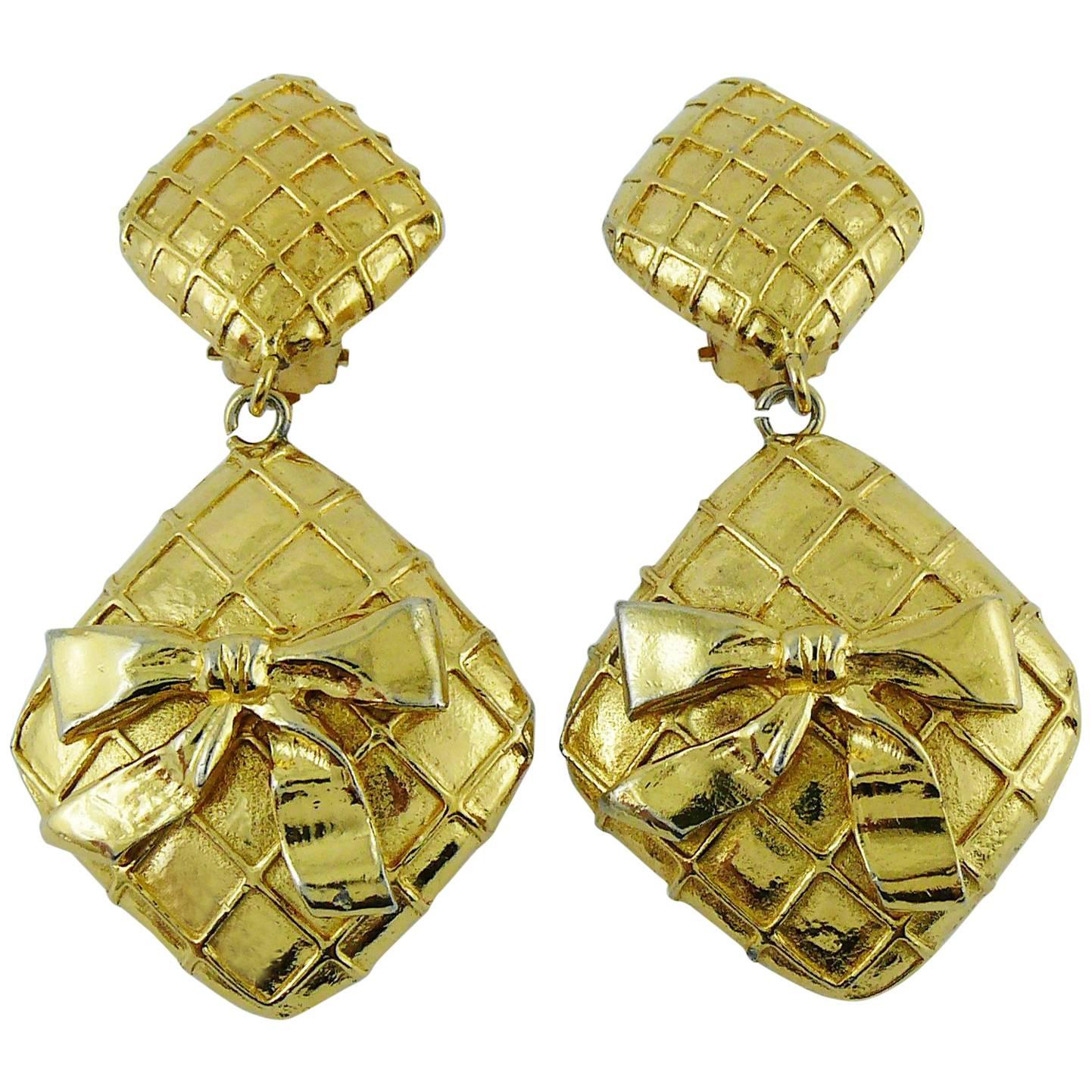 Chanel Vintage Gold Tone Quilted Bow Dangling Earrings