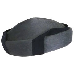 1950s Grey Hat w/ Wrapping Ribbon Detail 4