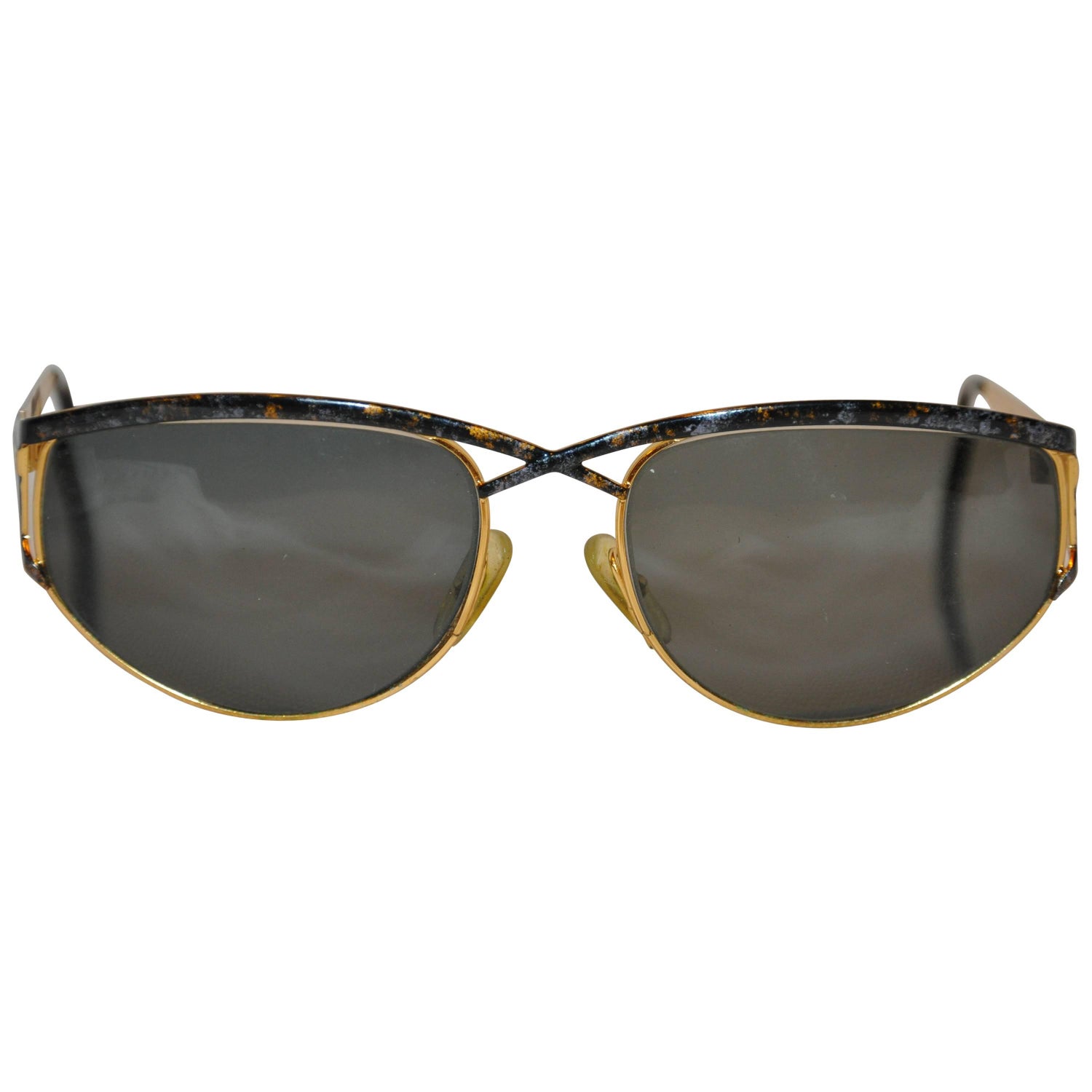 Laura Biagiotti Gold Hardware with Tortoise Shell Overlay Sunglasses For  Sale at 1stDibs | sunglasses overlay, laura biagiotti sunglasses
