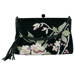 Gucci by Tom Ford Rare Embroidered Japanese Flower Style Silk Handbag 11