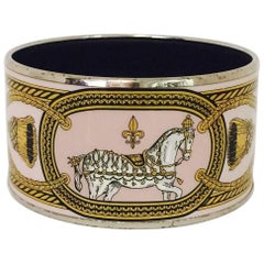 Hermes Grand Apparet Enamel Cuff Medium 11