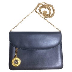 Vintage Valentino Garavani, gray leather chain shoulder bag with golden V charm 