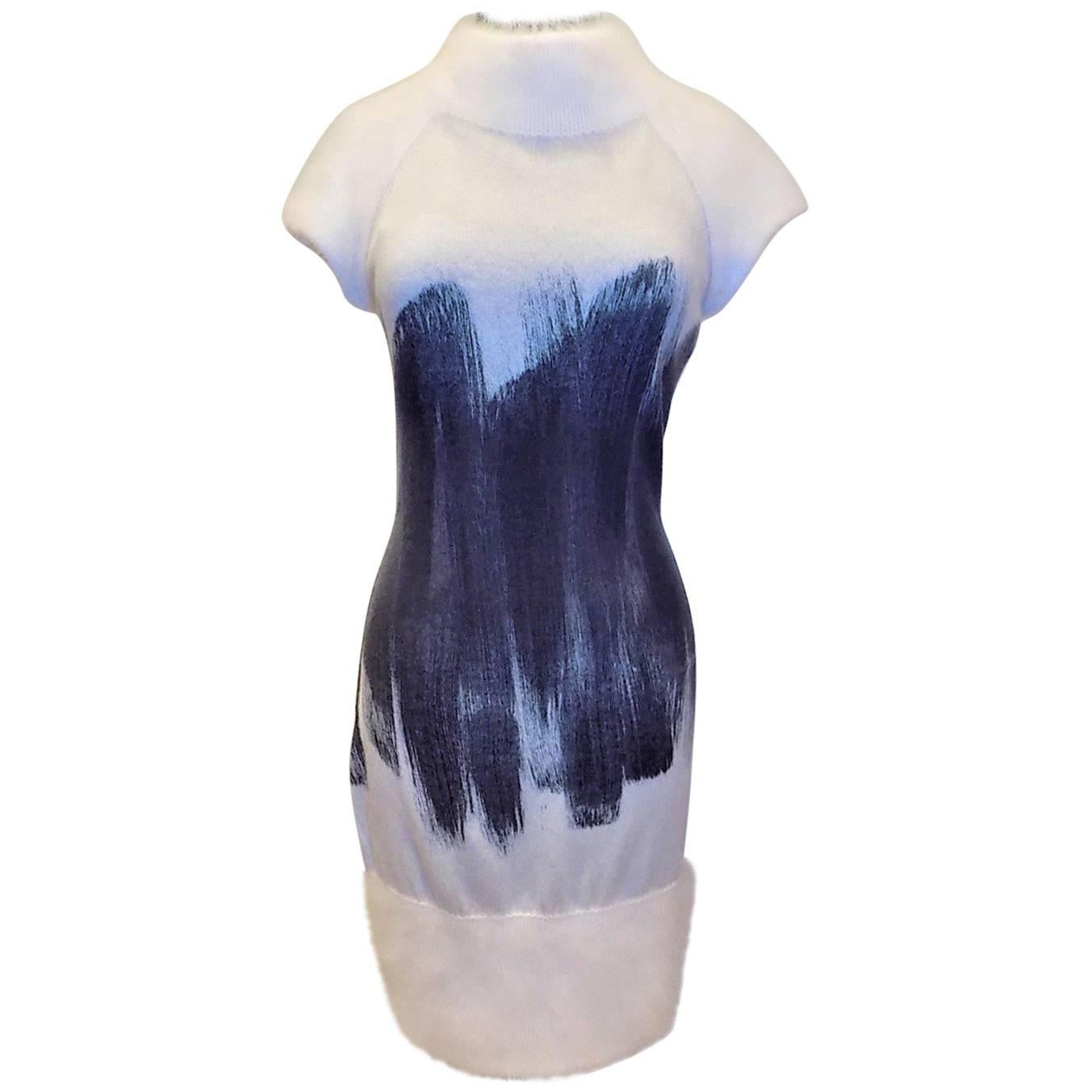 Chanel fabulous white  and gray painted backless cashmere and angora dress For Sale