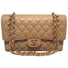 Chanel - Sac à double rabat classique brun clair caviar 10 po. (2,55)