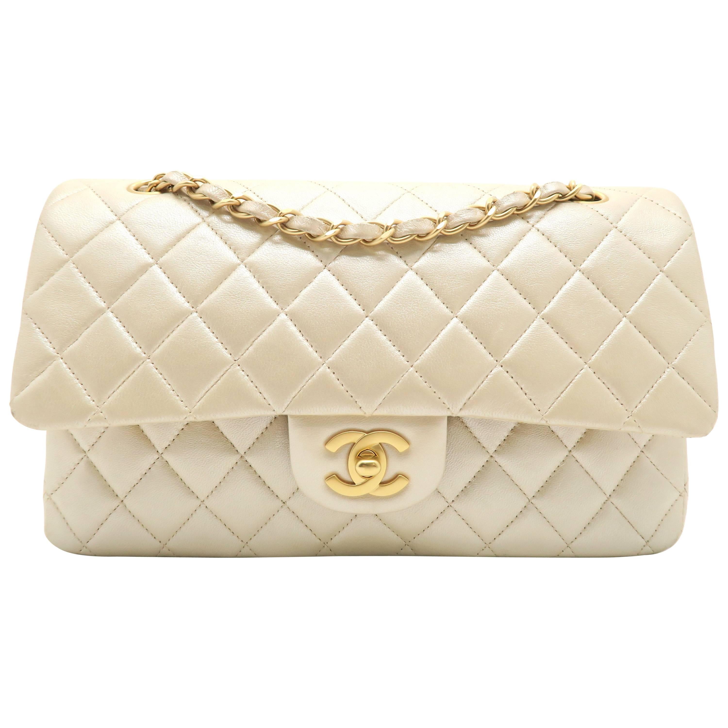 Chanel Double Flap Pearl Quilting Lambskin Leather Chain Shoulder Bag For  Sale at 1stDibs
