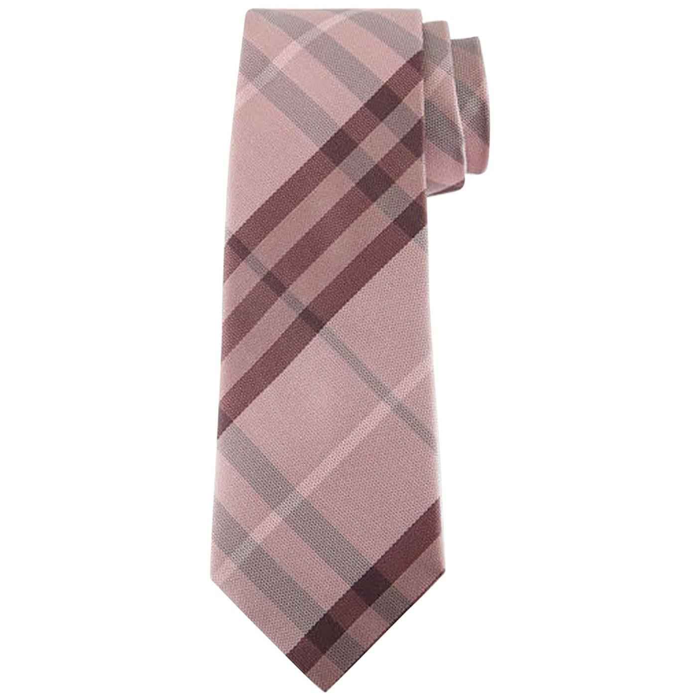 Burberry Texture Check Silk Pink Tie - Size: 3” (8cm)