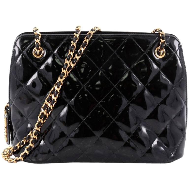 chanel quilted chain shoulder bag