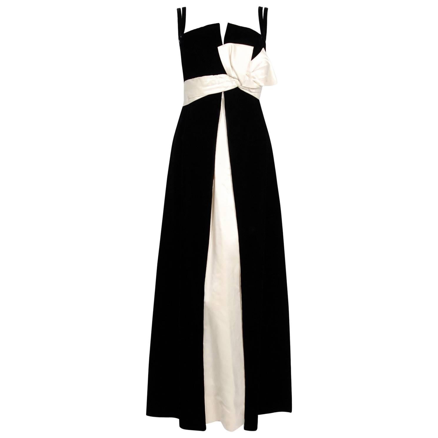 1950's Philip Hulitar Black Velvet & Ivory Satin Low-Plunge Sash Evening Gown