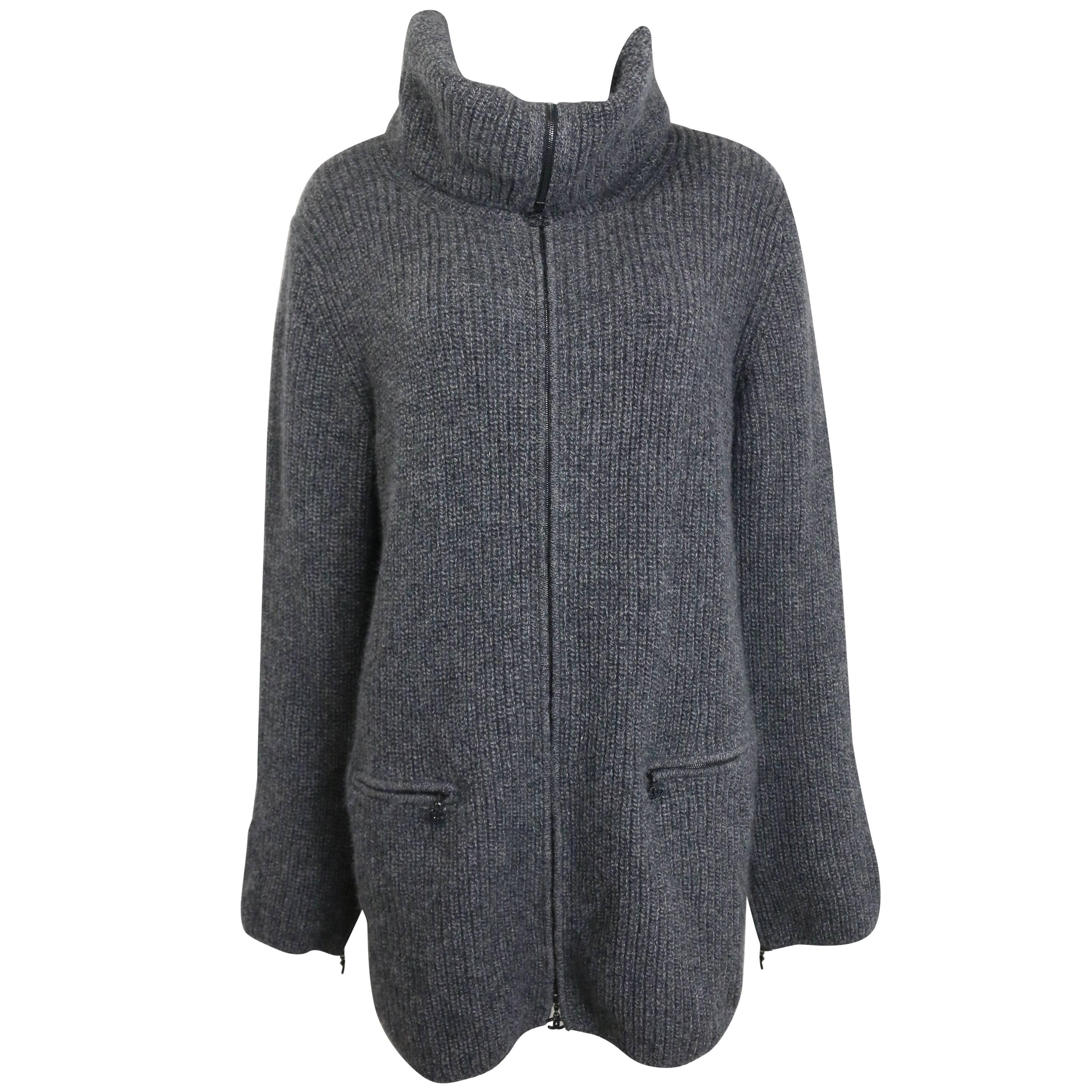 Fall 2003 Chanel Grey Wool and Cashmere High Neck Zippers Long Cardigan 