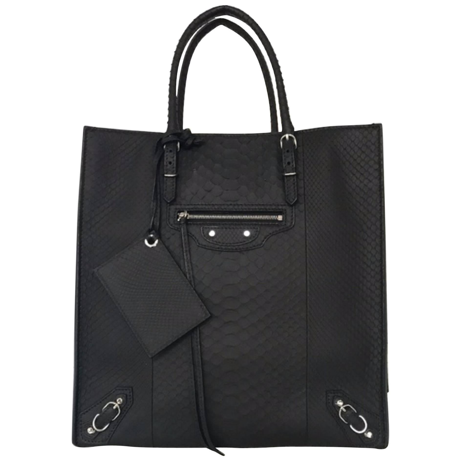 Balenciaga Python Papier Leather Bag (Black, Size - 11.5x12"x6") For Sale
