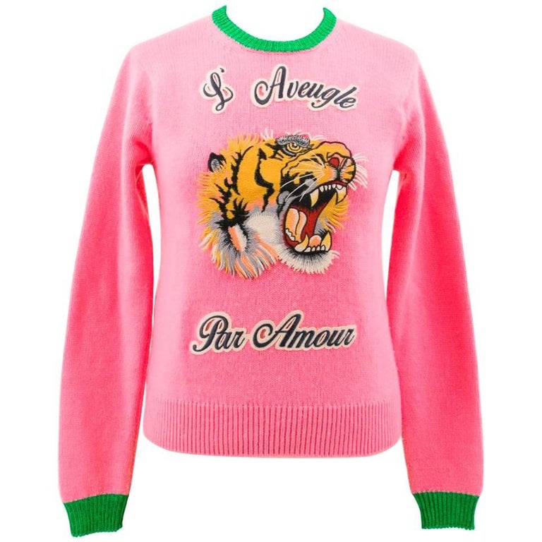 Onmiddellijk Onzorgvuldigheid Besmetten Gucci Iconic Bubble- Gum Pink Wool Sweater For Sale at 1stDibs | bubble gum  pink sweater, pink gucci sweater, bubblegum pink sweater
